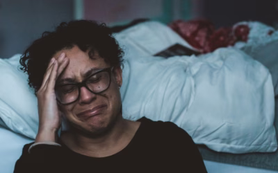 Caregiver Burnout: Signs of Collapse and How to Protect Your Own Health